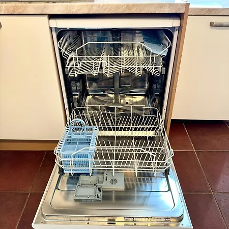 Fiumara Casa Vacanze Vicino Rds Stadium Lägenhet Genua